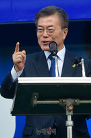 [포토] 경북대 찾은 문재인 