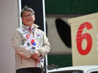 [포토] 서울광장서 유세 이어가는 조원진 후보