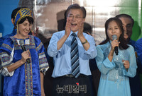 [포토] 문재인 후보 지원나선 외국인 결혼이주여성들