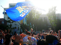 [포토] 창원유세, 깃발 흔드는 문재인