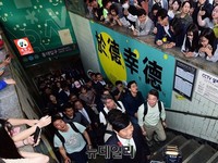 [포토] 걸어서국민속으로, 홍대 찾은 안철수