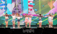 [포토] 트와이스, 깜찍한 'TT' 무대
