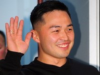 [포토] 정글의법칙, 손인사하는 마이크로닷