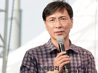 [포토] 故노무현 추도식, 발언하는 안희정