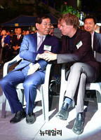 [포토] 서울로7017 개장식 참석한 박원순-위니마스