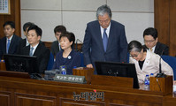 [포토] 재판 참석한 박근혜 전 대통령-최순실