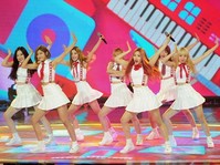 [포토] 깜찍한 무대 선보이는 '립버블'