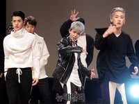 [포토] 파워풀한 무대 선보이는 '비에이'