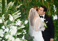 [포토] 입맞추는 주상욱-차예련, 25일 백년가약