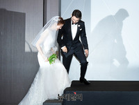 [포토] 결혼식 앞둔 주상욱-차예련, 아름다운 선남선녀