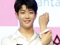 [포토] 아스트로 엠제이, 환한 미소