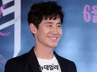 [포토] 영화 '악녀'로 돌아온 신하균