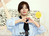 [포토] 레드벨벳 슬기, 사랑스런 손하트