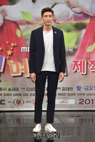 [포토] 별별 며느리, 끝도 없는 기럭지 자랑하는 강경준