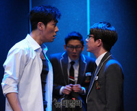 [포토] 연극 '모범생들' 대학로서 만난다