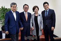 [포토] 김이수 인사청문 보고서 논의 위해 모인 여야간사