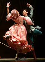 [포토] 댄스시어터 컨택트, 춤추는 한선천-최예원