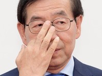 [포토] 안경 만지는 박원순