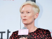 [포토] 영화 '옥자'로 한국 찾은 틸다 스윈튼