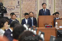 [포토] 모두발언 하는 도종환 문체부장관 후보자