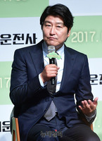[포토] 택시운전사가 된 송강호