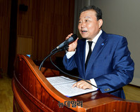 [포토] 안보다짐결의대회 대회사하는 양재생 부산시지부 회장