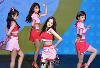 [포토] 폭파위협 속 진행된 에이핑크 쇼케이스