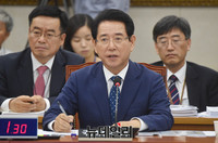 [포토] 질문에 답하는 김영록 농림축산식품부 장관 후보자