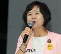 [포토] 퀴어축제 참석한 정의당 이정미 신임대표