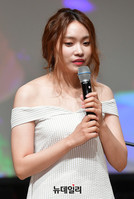 [포토] 13개월 만에 가요계 복귀한 이진아