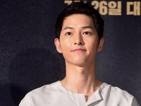 [포토] 송혜교의 남자가 된 송중기