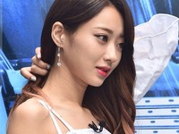 [포토] 신촌 접수한  패왕색 나인뮤지스 경리