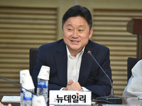 [포토] 발언하는 더불어민주당 최인호 의원