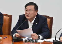 [포토] 모두발언 하는 김태년 더불어민주당 정책위의장