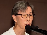 [포토] 인사말 하는 김길자 대한민국사랑회장