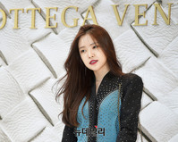 [포토] 나들이 나온 손나은