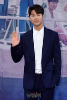 [포토] 병원선 탄 배우 강민혁, 오는 30일 첫방