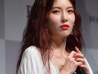 [포토] 돌아온 현아, 치명적 섹시미