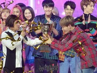 [포토] 쇼챔 워너원, 3주연속 1위