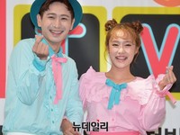 [포토] 지니-강이, 코딩TV로 돌아온 캐통령 남매