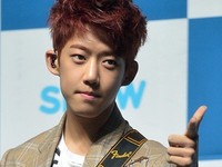 [포토] 아이즈 준영, 막내의 카리스마