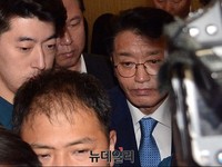 [포토] 축하연장으로 이동하는 고대영