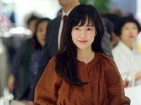 [포토] 백화점 찾은 임수정, 빛나는 미모