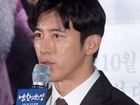 [포토] 영화 '남한산성' 고수, 훈훈한 외모