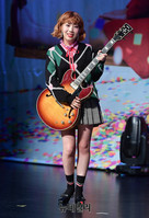 [포토] 일렉기타 든 볼빨간사춘기 우지윤