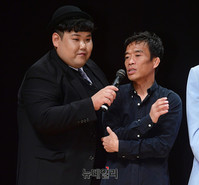 [포토] 이파니 쇼케이스 참석한 심권호