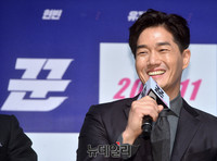 [포토] 영화 '꾼' 검사 역 맡은 유지태