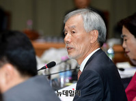 [포토] 질의하는 유민봉 의원