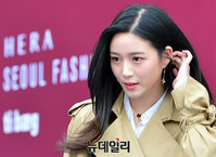 [포토] 머리 넘기는 이다인