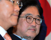 [포토] 국회의장 발언 듣는 우원식